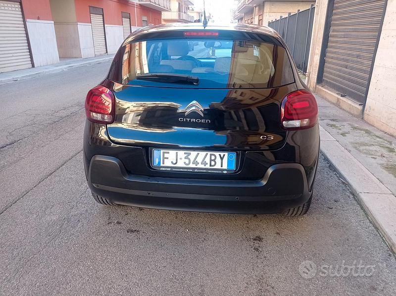 Usata Citroën C3 PureTech 82 CV (60 kW) 2017 Nero Berlina