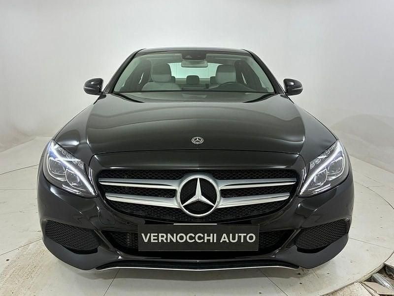 Usata Mercedes C220 170 CV (125 kW) 2018 Nero Utilitaria