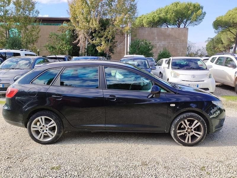 Usata Seat Ibiza ST Copa 75 CV (55 kW) 2011 Gray Station wagon