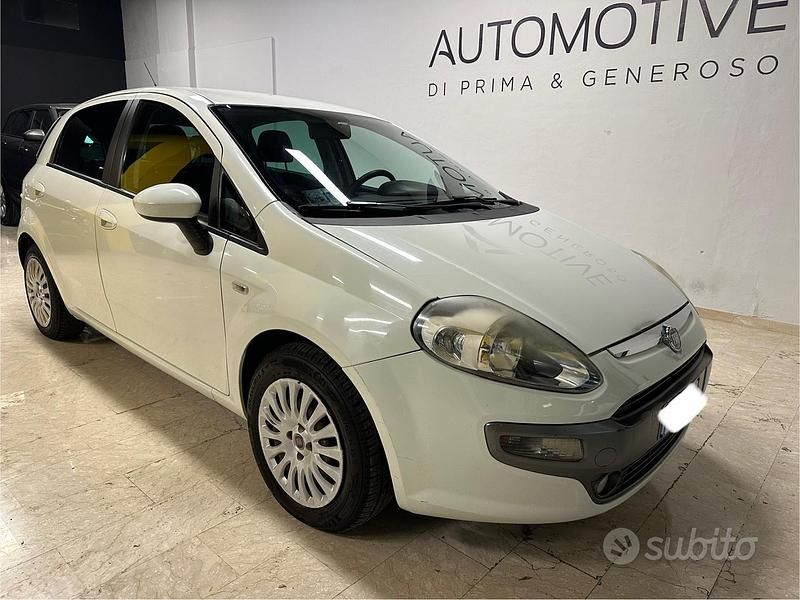 Usata Fiat Punto Evo S 75 CV (55 kW) 2011 Bianco Utilitaria