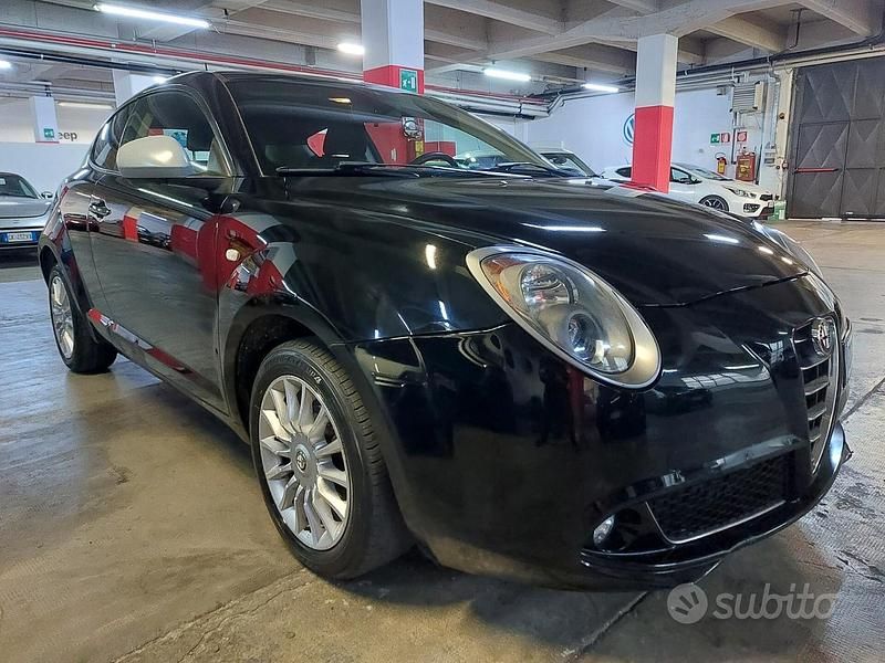 Usata Alfa Romeo MiTo Distinctive 78 CV (57 kW) 2015 Nero Utilitaria