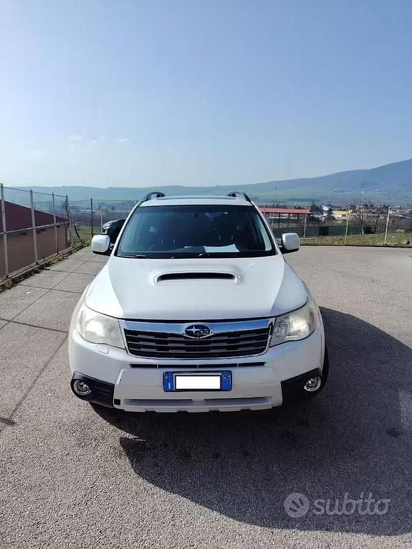 Usata Subaru Forester 2009 Bianco SUV