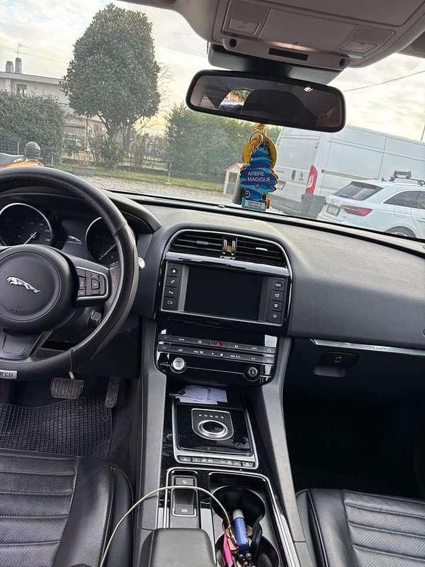 Usata Jaguar F-Pace Prestige 179 CV (131 kW) 2017 Other SUV