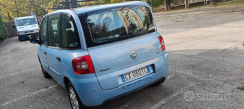 Usata Fiat Multipla 103 CV (75 kW) 2005 Blu Monovolume