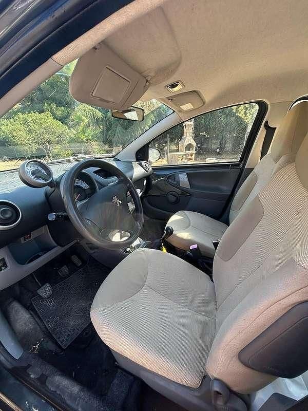 Usata Peugeot 107 68 CV (50 kW) 2006 Nero Utilitaria