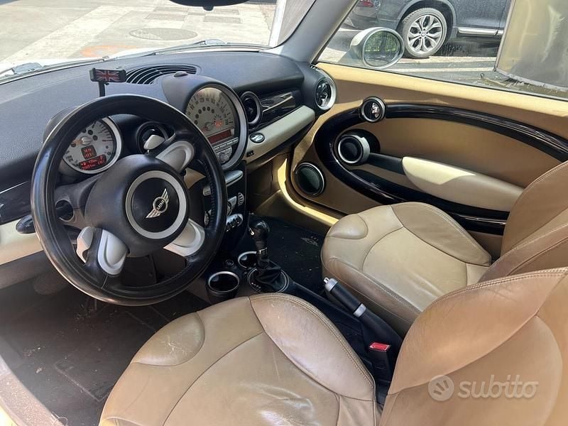 Usata Mini Cooper 120 CV (88 kW) 2007 Bianco Utilitaria