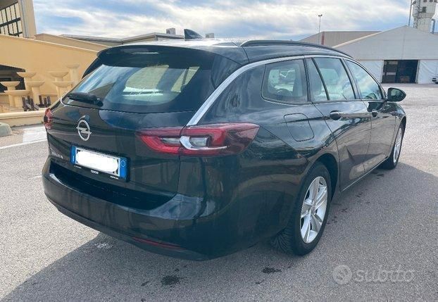 Gebraucht Opel Insignia 174 PS (127 kW) 2017 Schwarz Kombi