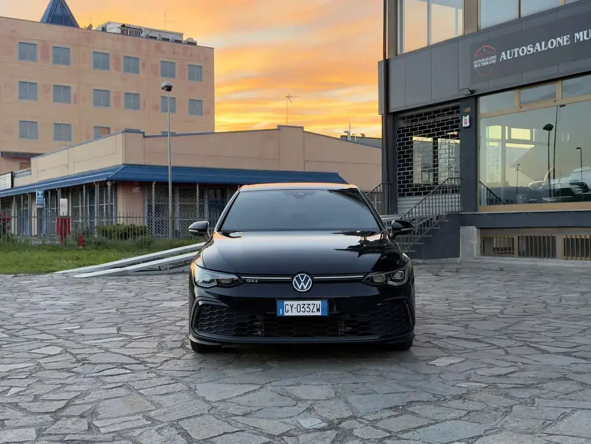 Usata VW Golf VIII GTI 245 CV (180 kW) 2022 Nero Berlina