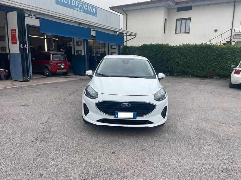 Usata Ford Fiesta Business Edition 75 CV (55 kW) 2022 Bianco Utilitaria