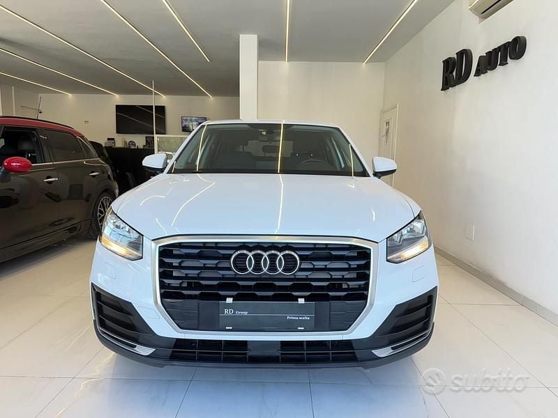 Usata Audi Q2 Business 116 CV (85 kW) 2017 Bianco SUV