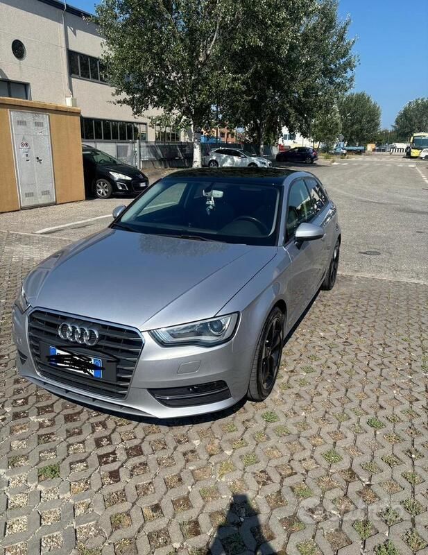 Usata Audi A3 2015 Grigio Utilitaria