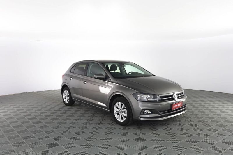 Usata VW Polo Highline 95 CV (69 kW) 2018 Grigio pastello Utilitaria