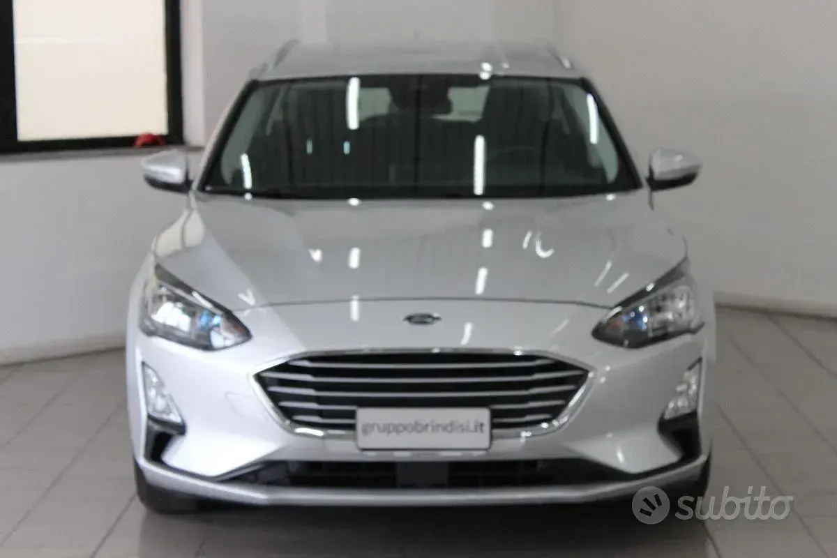 Usata Ford Focus Business Edition 120 CV (88 kW) 2019 Grigio Station wagon