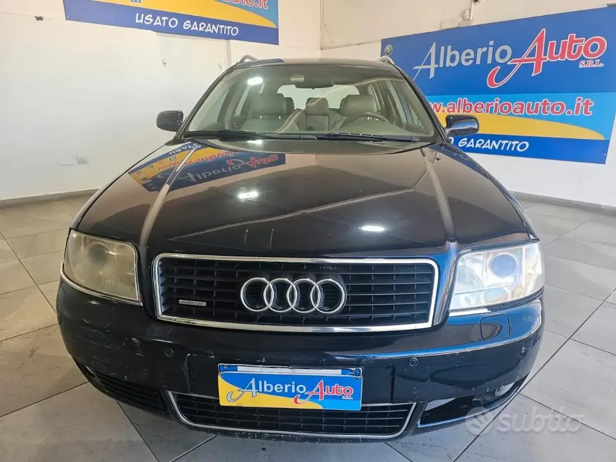 Usata Audi A6 Ambiente 180 CV (132 kW) 2004 Rosso Station wagon