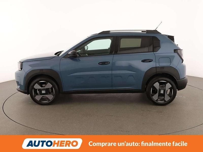 Usata Fiat Grande Panda La Prima 101 CV (74 kW) 2025 Blu/azzurro Utilitaria
