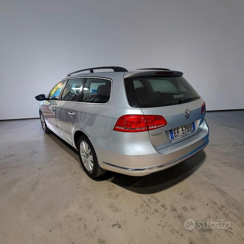 Usata VW Passat 105 CV (77 kW) 2011 Station wagon