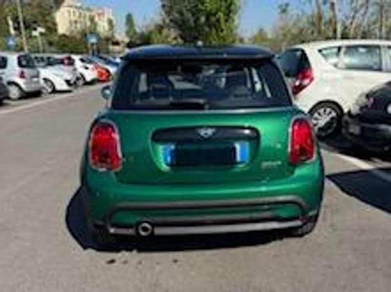 Usata Mini Cooper Premium 136 CV (100 kW) 2023 Verde Utilitaria