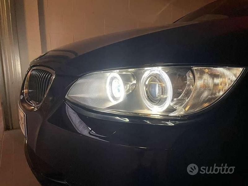 Usata BMW 330 Cabriolet 231 CV (169 kW) 2009 Nero Cabrio