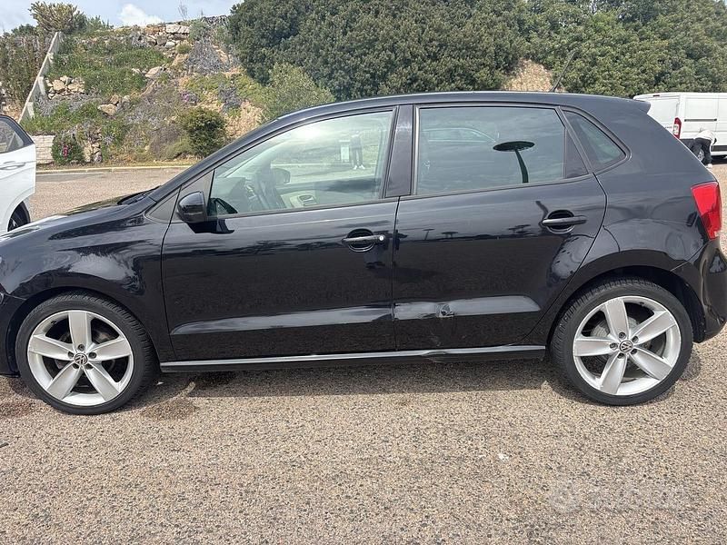 Usata VW Polo Highline 85 CV (62 kW) 2012 Nero Utilitaria