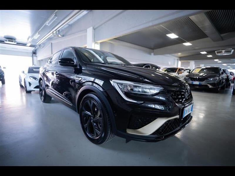 Grigio chiaro Usata 2023 Renault Arkana Engineered SUV | 24.900 € (Cara) - Immagine 1/3