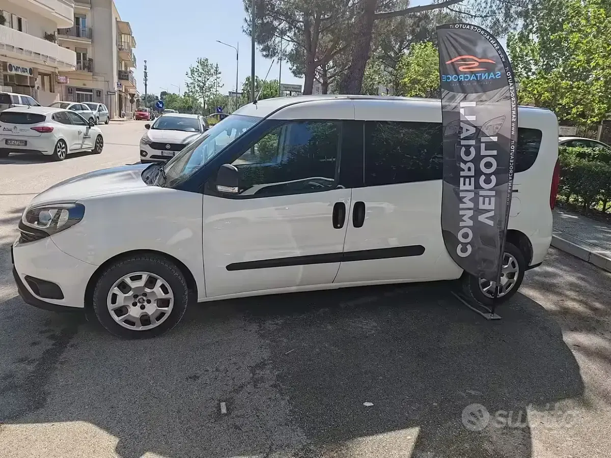Usata Fiat Doblò 120 CV (88 kW) 2019 Bianco Monovolume