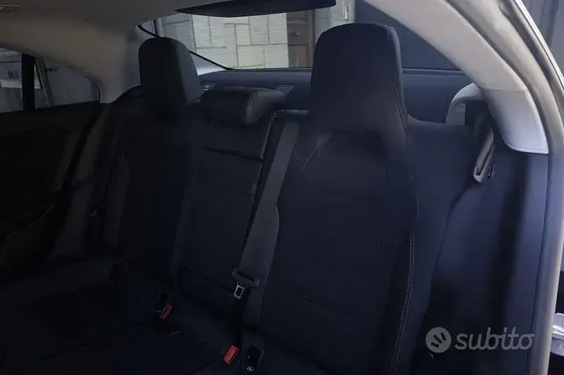 Usata Mercedes CLA200 AMG Line Premium Plus 150 CV (110 kW) 2024 Nero Coupé