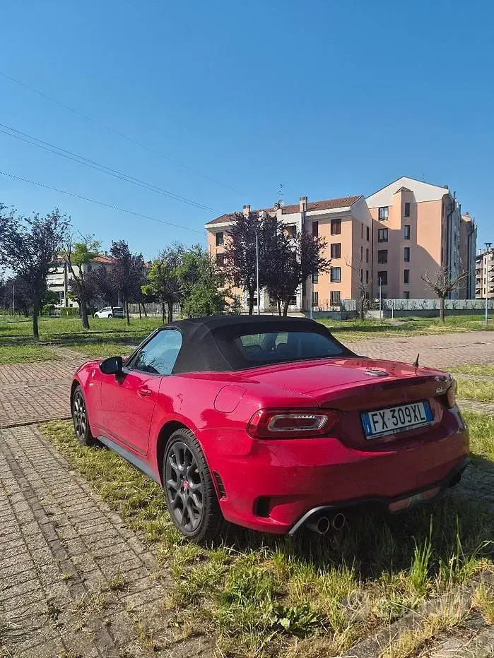 Usata Abarth 124 Spider 170 CV (125 kW) 2019 Rosso Cabrio