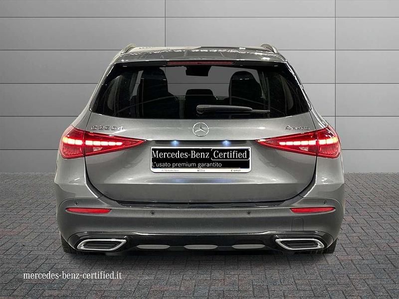 Usata Mercedes C220 Premium 200 CV (147 kW) 2022 Grigio selenite Station wagon