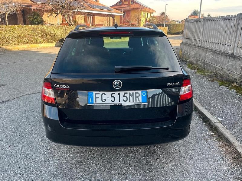 Usata Skoda Fabia Executive 75 CV (55 kW) 2016 Nero Station wagon