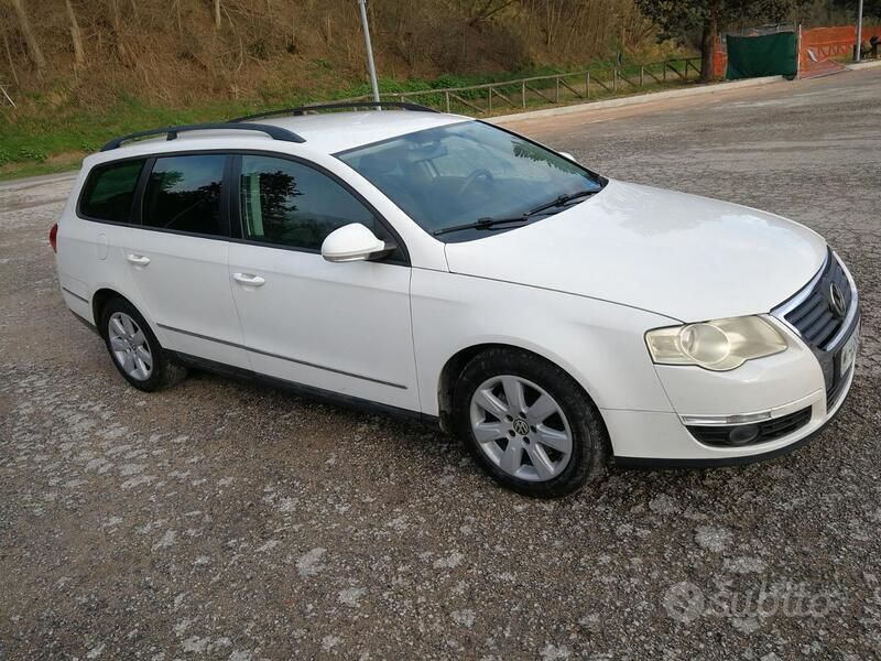 Usata VW Passat Business 140 CV (102 kW) 2007 Bianco Station wagon