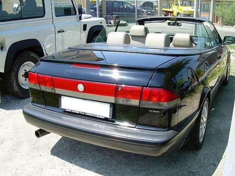 Usata Saab 900 Cabriolet 186 CV (136 kW) 1998 Nero Cabrio