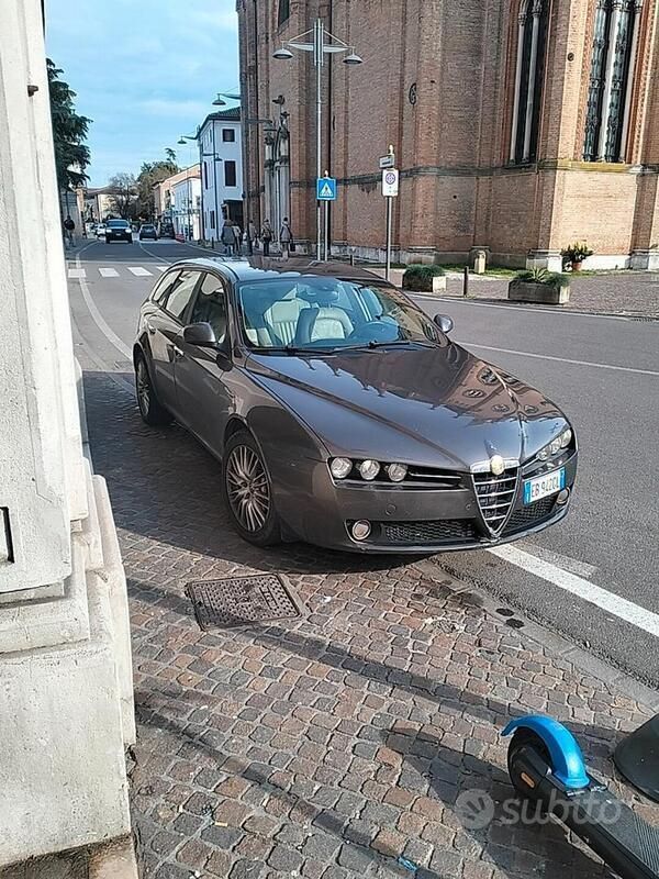 Usata Alfa Romeo 159 210 CV (154 kW) 2010 Station wagon