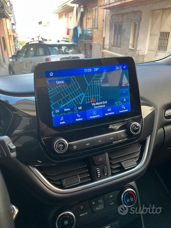 Usata Ford Puma 125 CV (91 kW) 2020 Grigio Station wagon