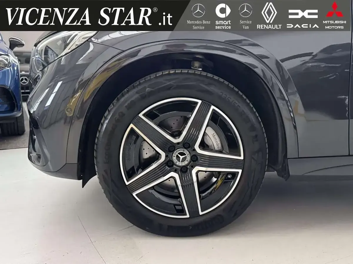 Occasion Mercedes GLC220 Premium 197 PK (144 kW) 2024 Grijs Coupé