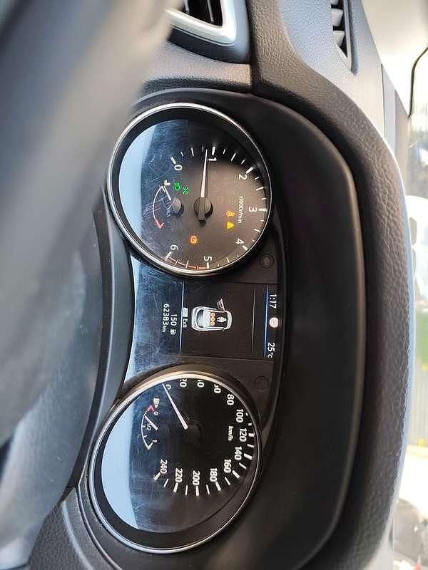 Usata Nissan Qashqai N-Connecta 116 CV (85 kW) 2021 Grigio SUV