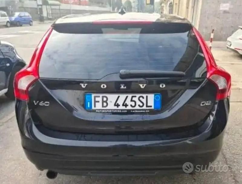 Usata Volvo V60 2015 Nero Station wagon