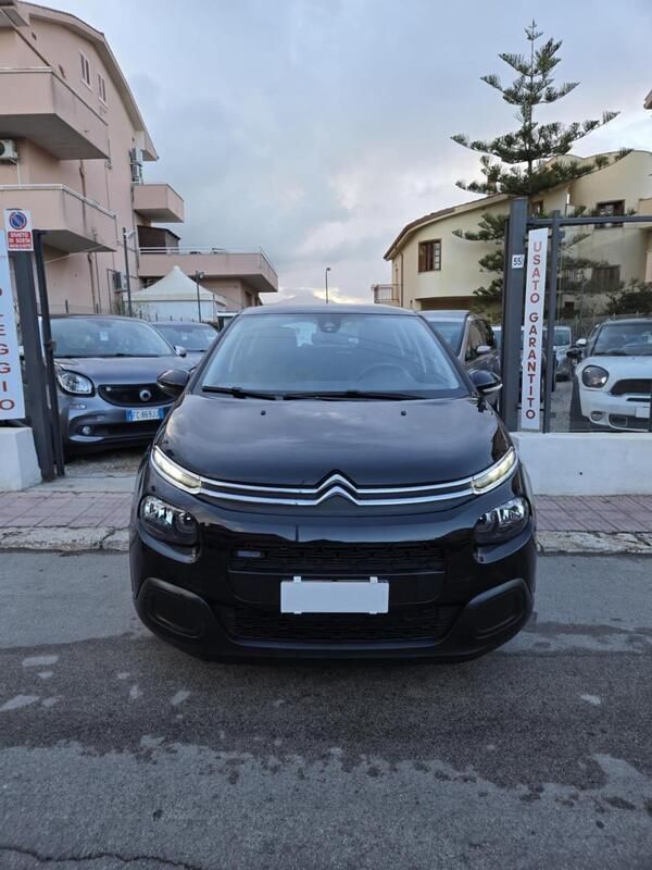 Usata Citroën C3 Feel 82 CV (60 kW) 2018 Nero Utilitaria