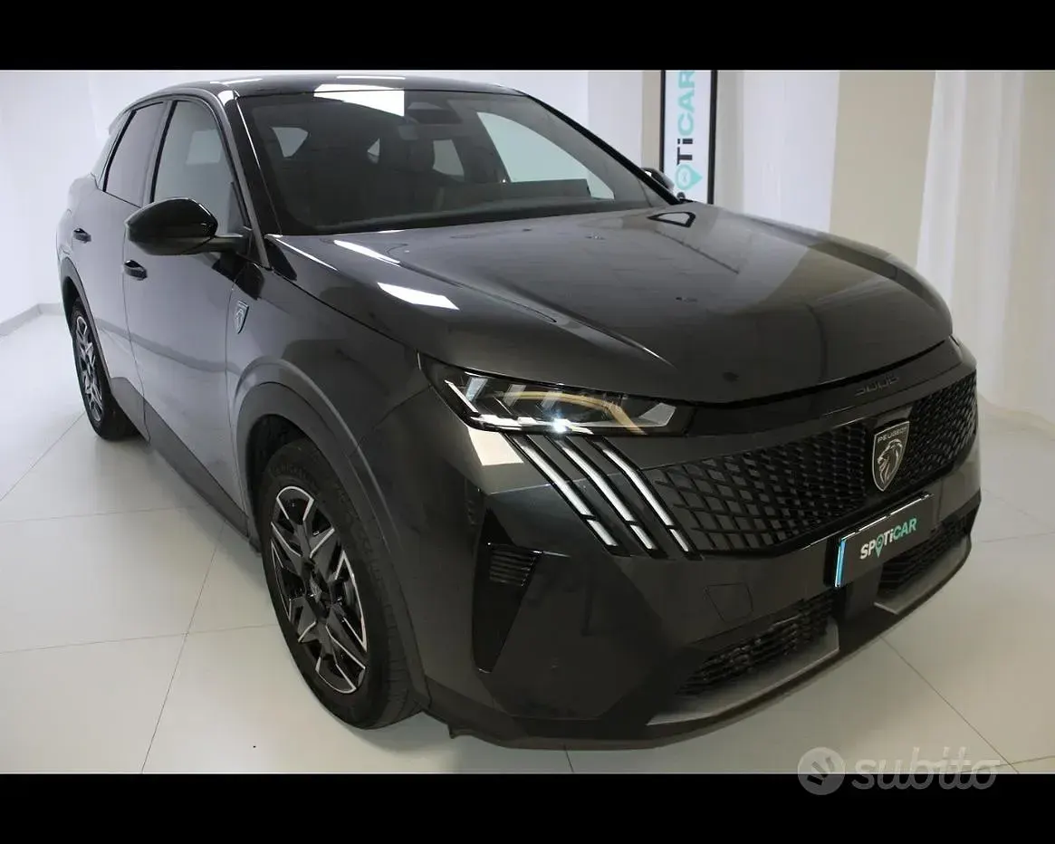 Usata Peugeot 3008 GT 136 CV (100 kW) 2025 SUV
