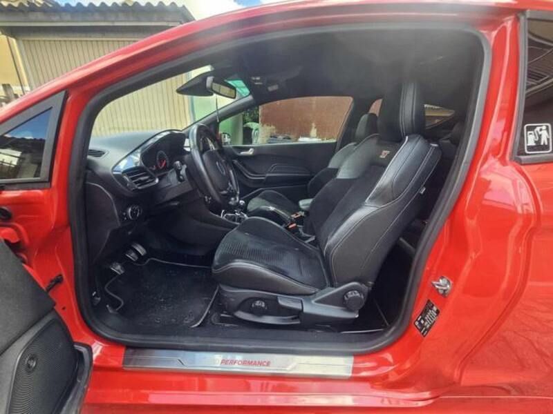 Usata Ford Fiesta ST 200 CV (147 kW) 2019 Rosso Utilitaria