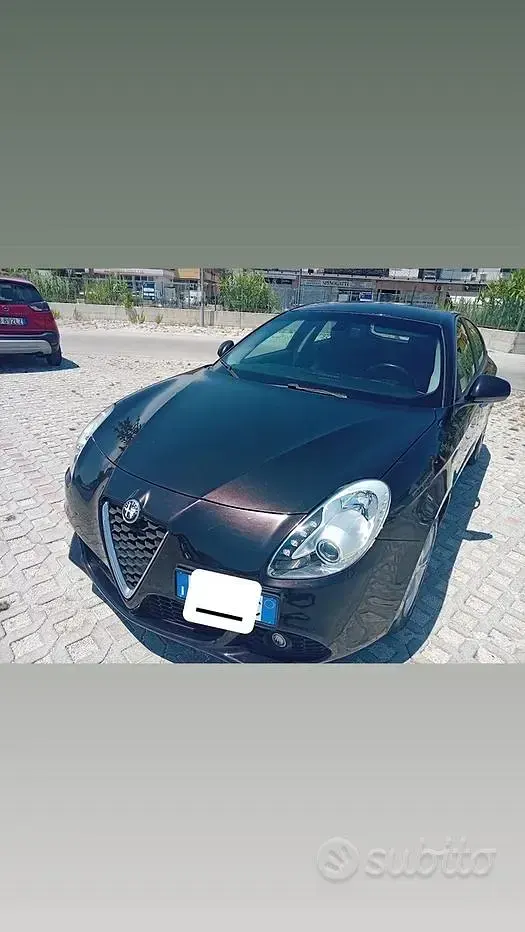 Usata Alfa Romeo Giulietta 150 CV (110 kW) 2012 Nero Utilitaria