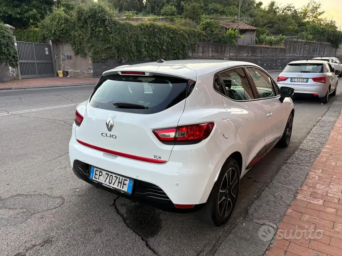 Usata Renault Clio IV 90 CV (66 kW) 2012 Bianco Berlina