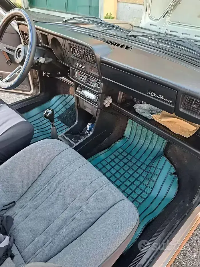 Usata Alfa Romeo Alfasud 68 CV (50 kW) 1980 Grigio Berlina