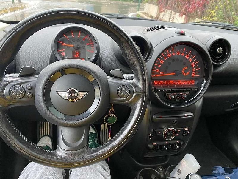 Verde Usata 2016 Mini Cooper SD Countryman SUV | 13.500 € (Molto cara) - Immagine 1/4