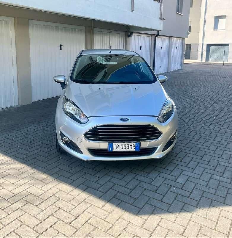 Usata Ford Fiesta Titanium 60 CV (44 kW) 2013 Utilitaria