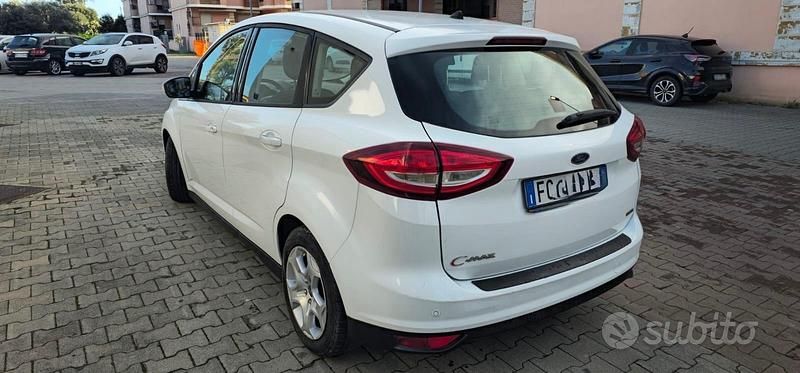 Usata Ford C-MAX 100 CV (73 kW) 2016 Bianco Monovolume