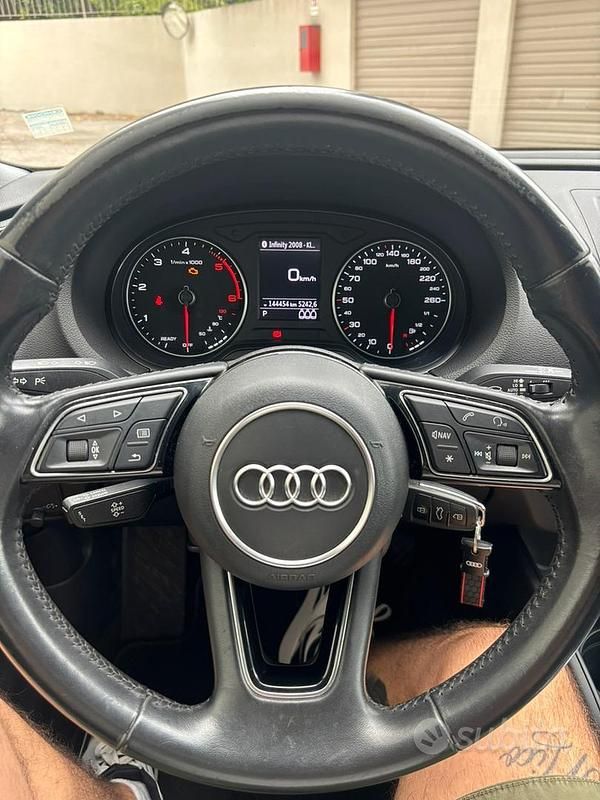 Usata Audi A3 Ambiente 150 CV (110 kW) 2018 Blu Berlina