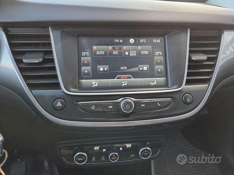 Usata Opel Crossland X 82 CV (60 kW) 2019 Grigio SUV