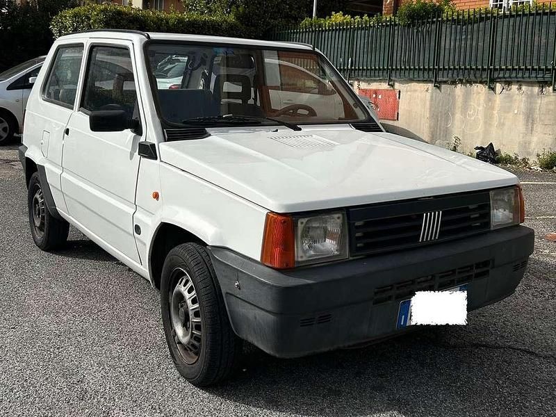 Usata Fiat Panda Young 54 CV (39 kW) 2001 Bianco Berlina