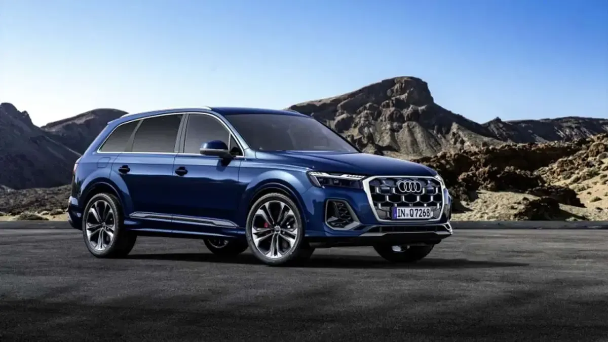 Nuova Audi Q7 S-Line 340 CV (250 kW) 2025 Argento SUV