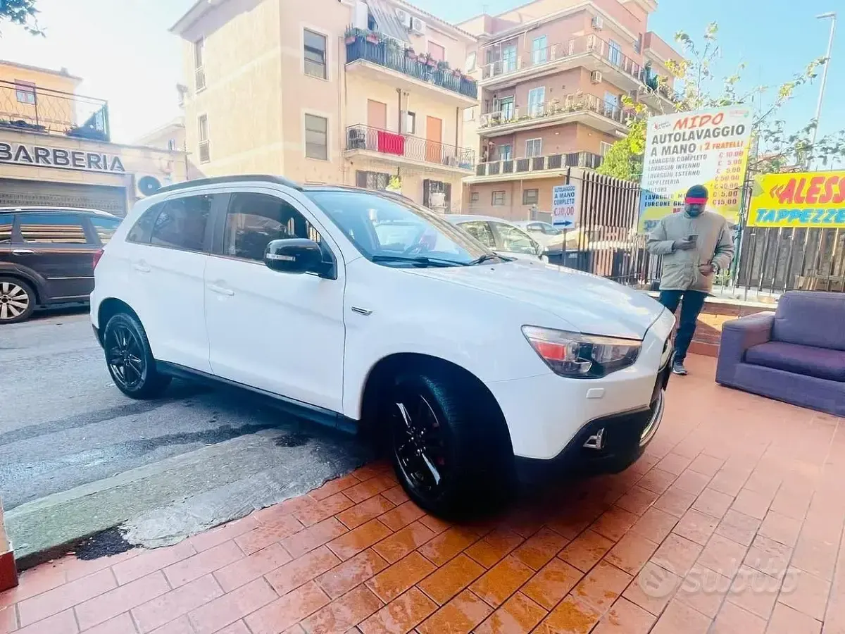 Usado Mitsubishi ASX 150 CV (110 kW) 2012 Blanco SUV